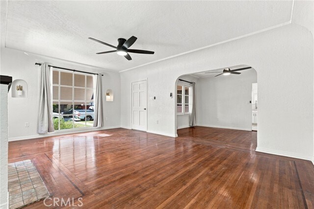 Building Photo - 5915 Morrill Ave
