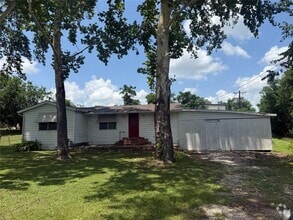 Building Photo - 1825 E Pierce St