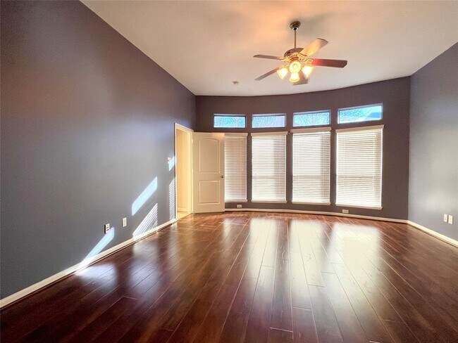 Building Photo - 26203 Ginger Gables Ln