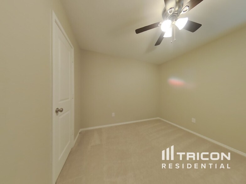 Building Photo - 11852 Mancos Trl