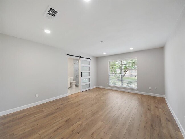 Building Photo - 13546 Wimbledon Dr