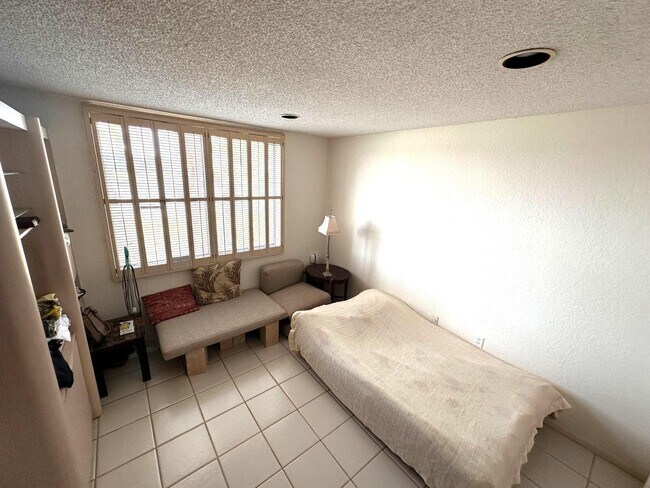 Building Photo - 4832 Esedra Ct