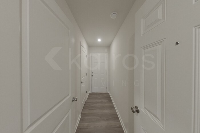 Building Photo - 524 Ivy Brook Way