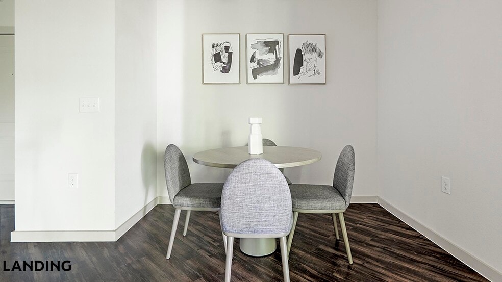 Building Photo - 10800 Lakeline Blvd