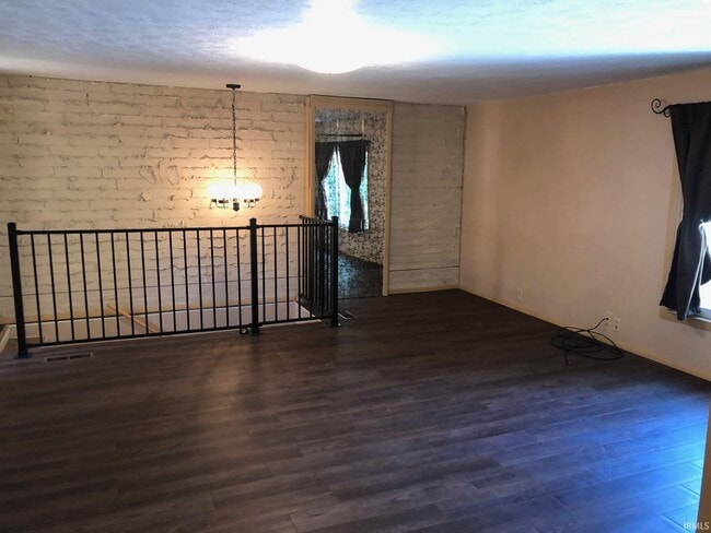 Building Photo - 1140 N Diamond Point Ct