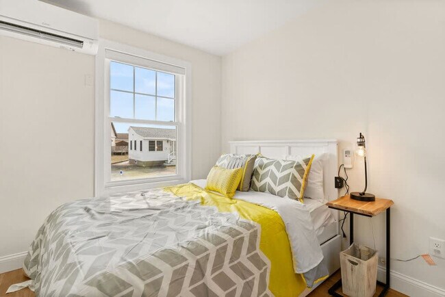 Building Photo - 74 Island Path