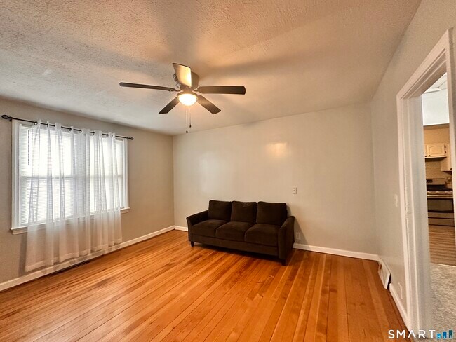 Building Photo - 74 Mt Pleasant St