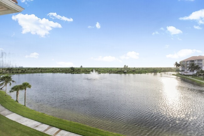 Building Photo - 17100 Bridgestone Ct