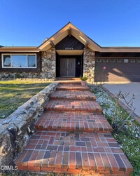 Building Photo - 10945 Kings Rd