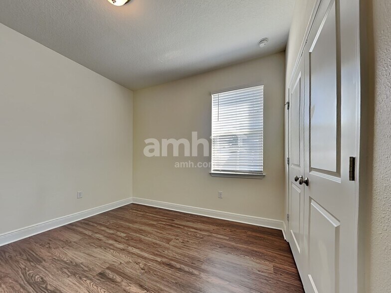 Building Photo - 7918 Stumble Journey Ln