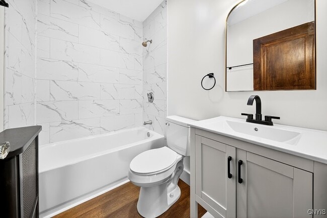 Building Photo - 363 Hickok Ave