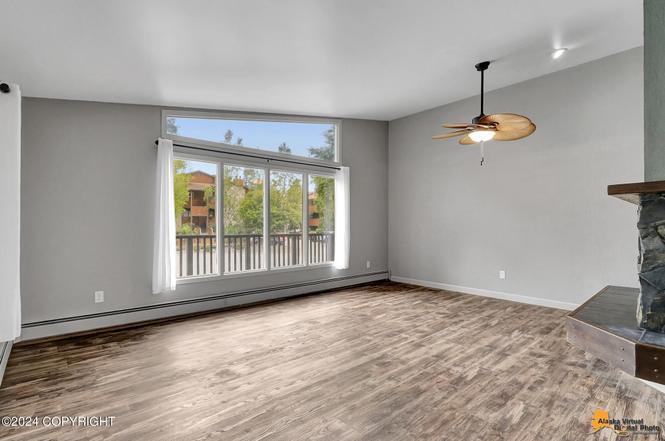 Building Photo - 7217 Foxridge Cir