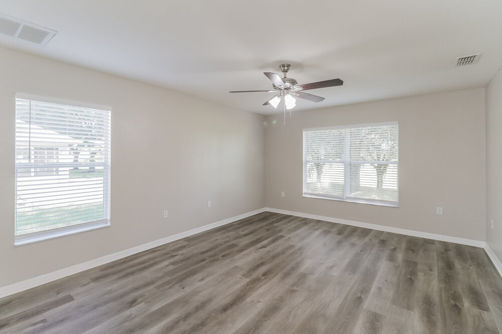 Building Photo - 7252 Sherman Hills Blvd