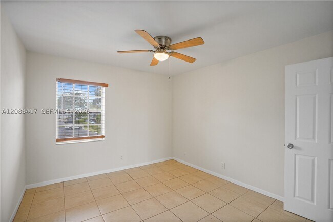 Building Photo - 1749 SW 81st Ln