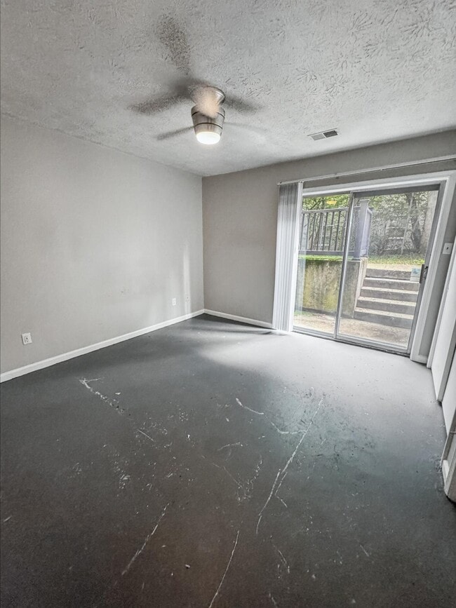 Building Photo - 185 Donabrook Ct