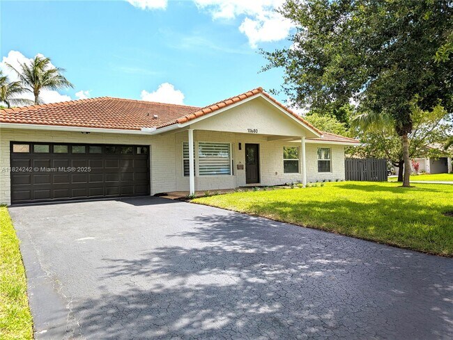 Primary Photo - 10680 NW 6th Ct