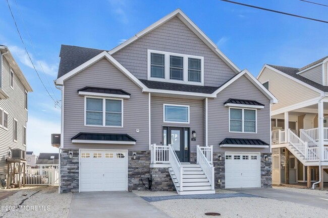 Building Photo - 44 Harold Ln