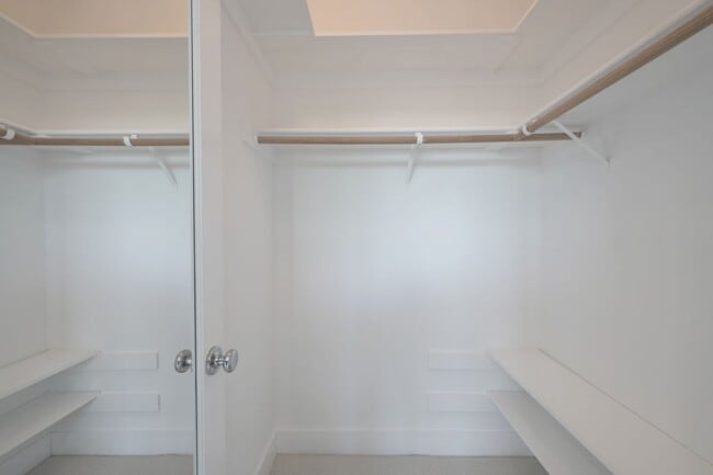 Building Photo - 12 Merrydale Ct