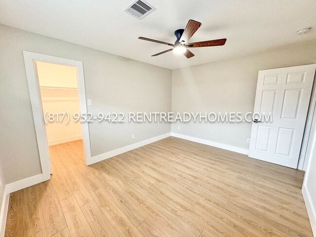 Building Photo - 7810 Birchbark Dr