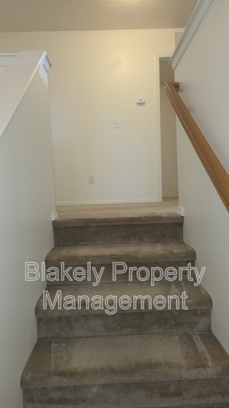 Building Photo - 3801 E Sutton Ave