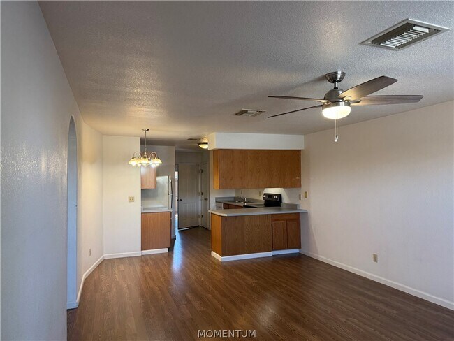 Building Photo - 3551 N Verdugo Rd