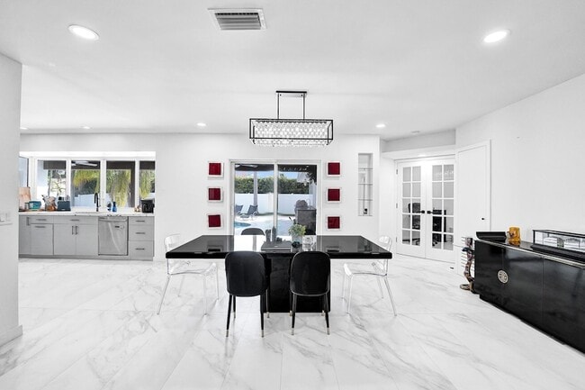 Building Photo - 3681 N 54th Ave