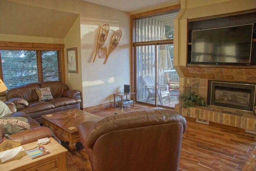 Building Photo - 2704 Crosstimbers Trail