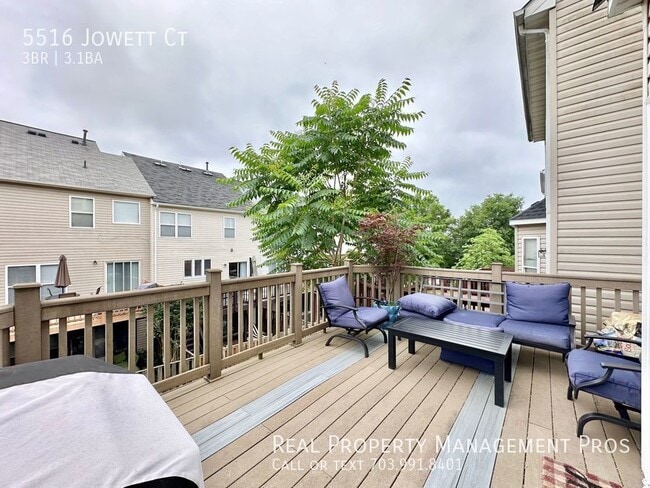 Building Photo - 5516 Jowett Ct