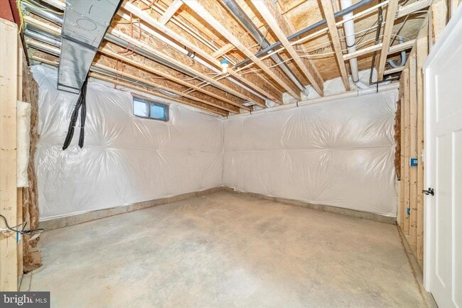 Building Photo - 204 3 Rivers Rd