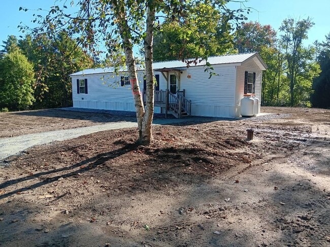 Building Photo - 48 Whitcher Rd