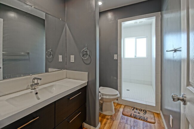 Building Photo - 2338 W 239th St