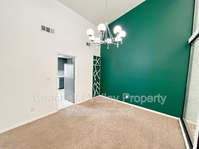 Building Photo - 45414 Driftwood Dr