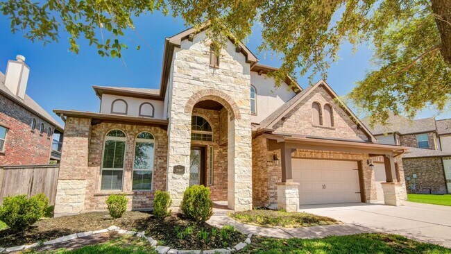 Building Photo - 25610 Fleming Lodge Ln
