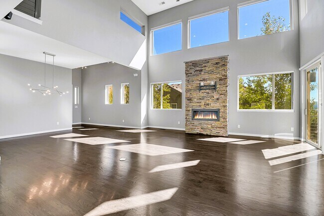 Building Photo - 28424 Tepees Way