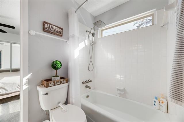 Building Photo - 510 Willow Creek Ct