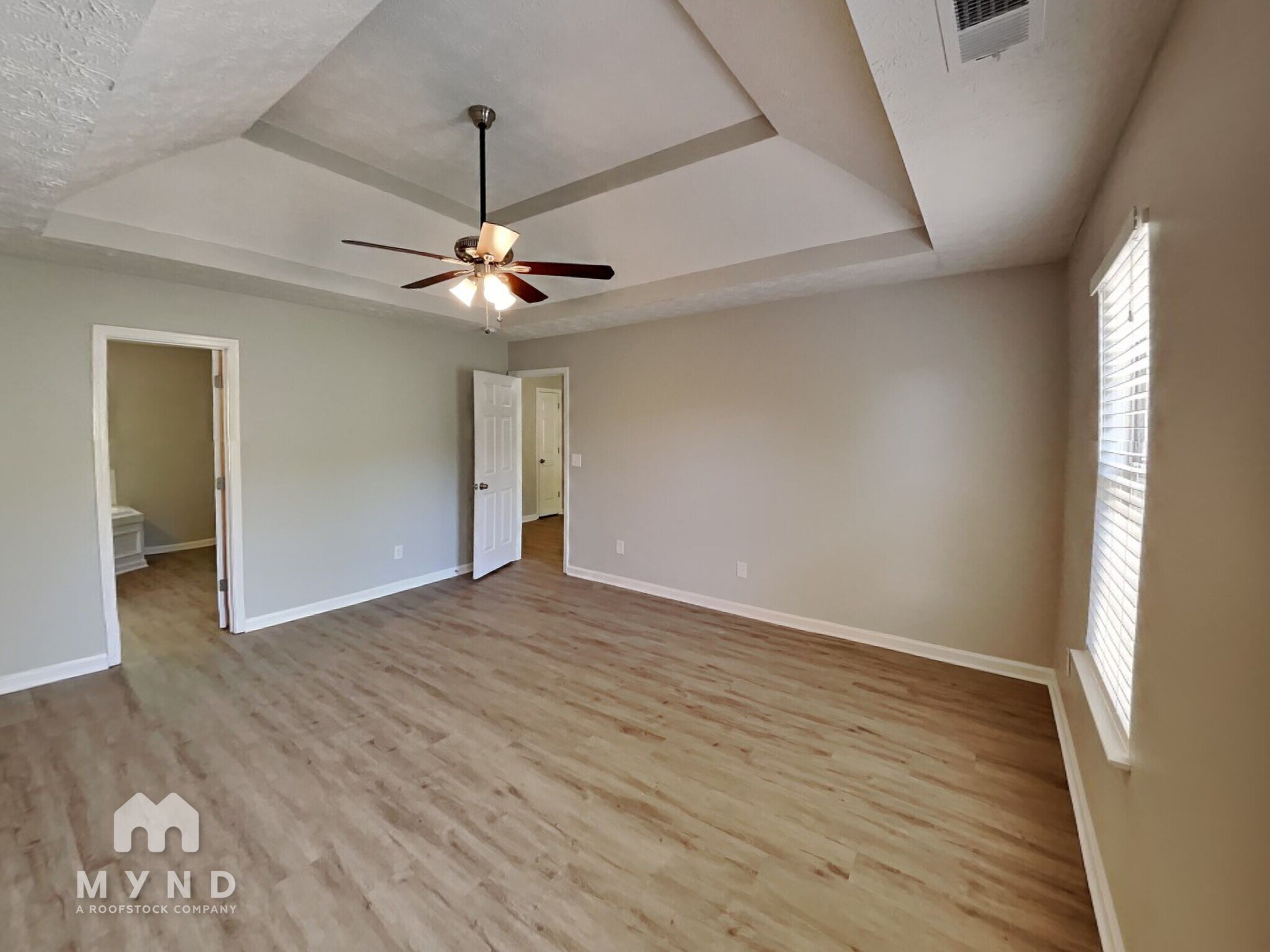 Building Photo - 2469 Mead Ct