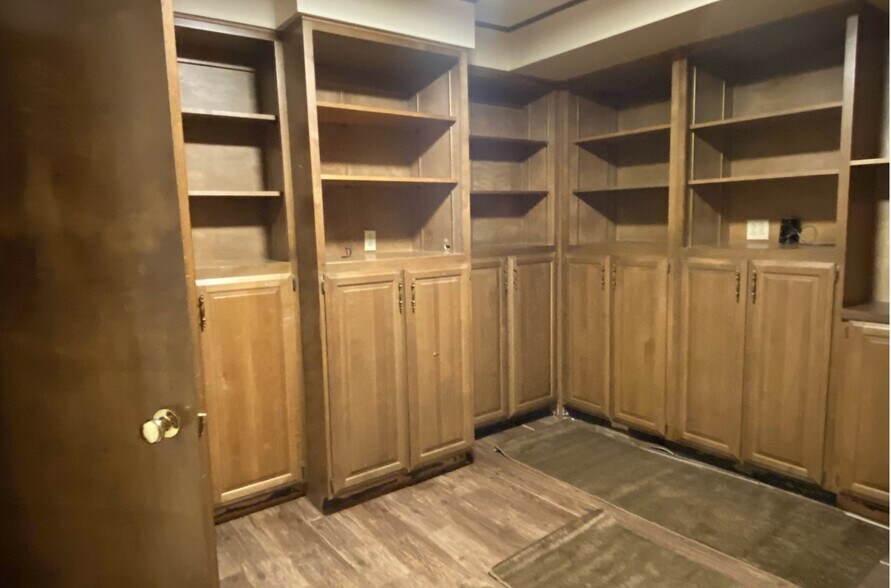 Building Photo - 2497 S 450 E