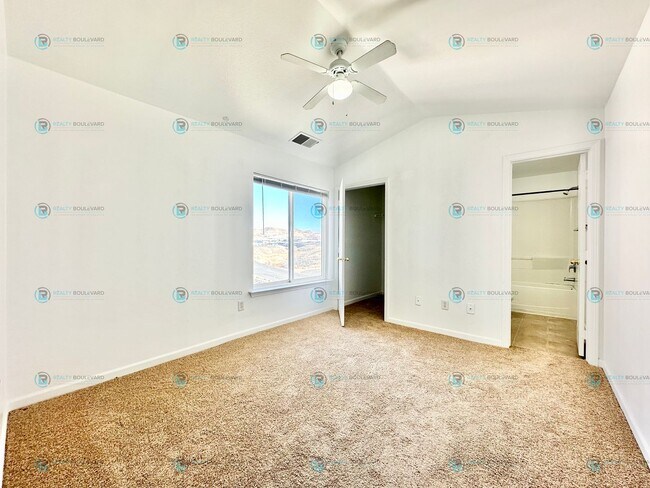 Building Photo - 200 Talus Way