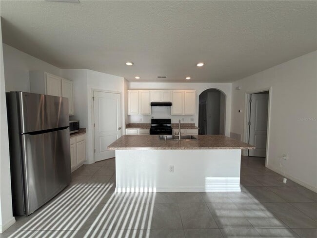 Building Photo - 276 Willow Bend Dr