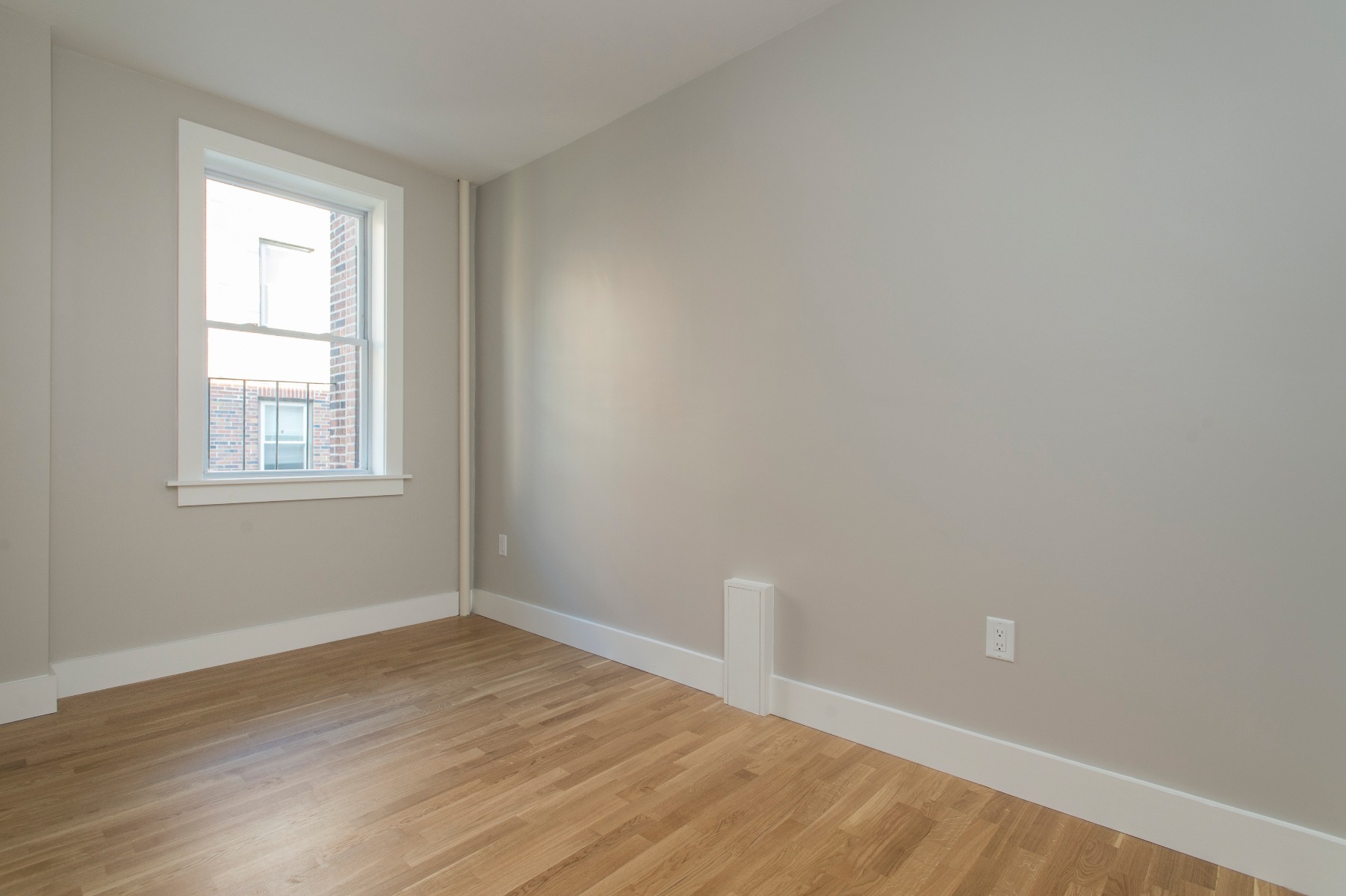 Building Photo - 119 Highland Ave