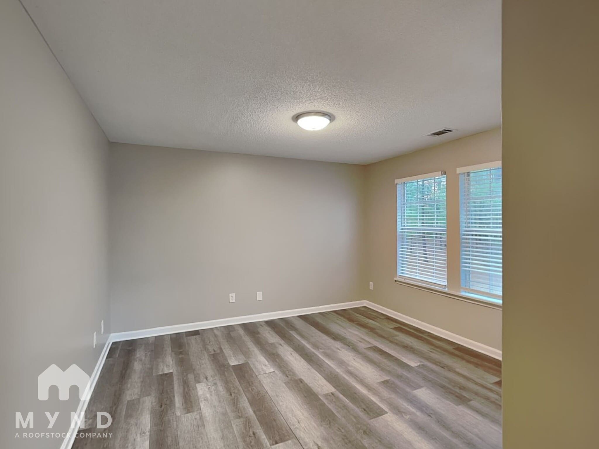 Building Photo - 7953 Lake Wind Ct