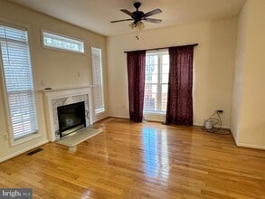 Building Photo - 13591 Cedar Run Ln