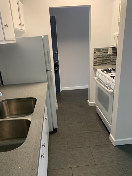 Building Photo - 4034 Emerald St