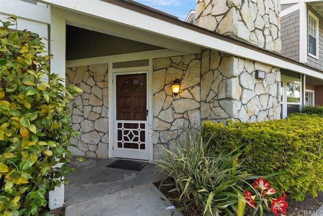 Building Photo - 42 Atherton-