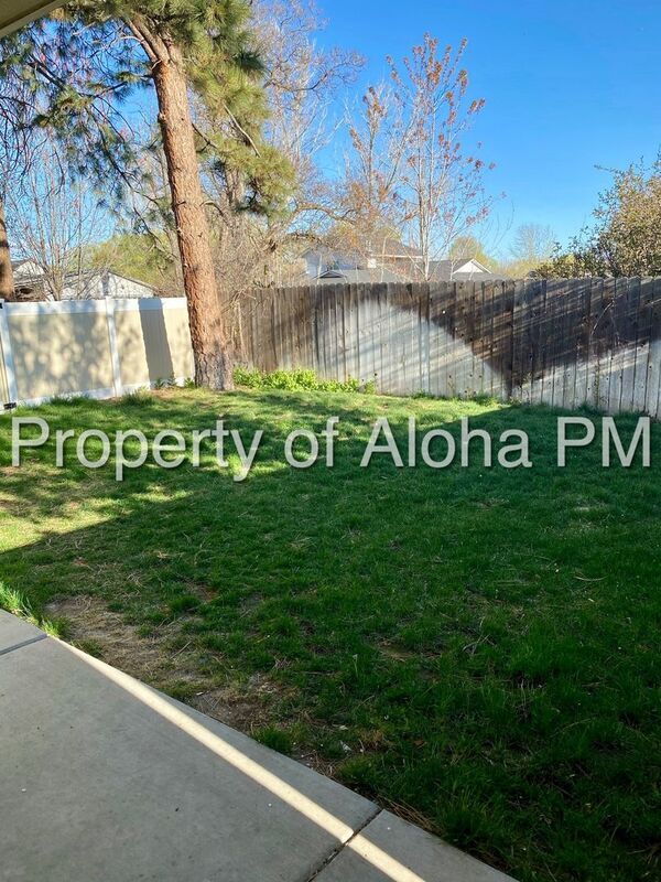 Building Photo - 9287 W Goggin Ct