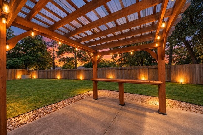 Building Photo - 1011 Backland Ct