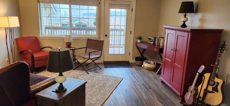 Building Photo - 2240 Baxter Ln