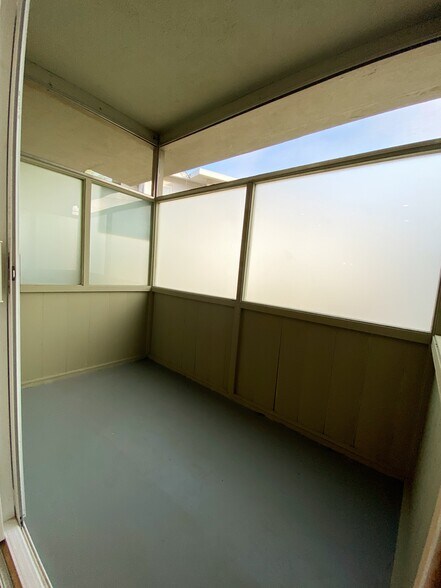 Building Photo - 12048 Lamanda St