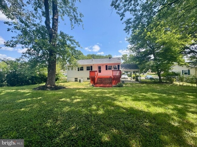 Building Photo - 8012 Frye Rd