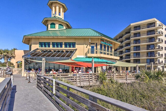 Building Photo - 5000 S Sandestin Blvd